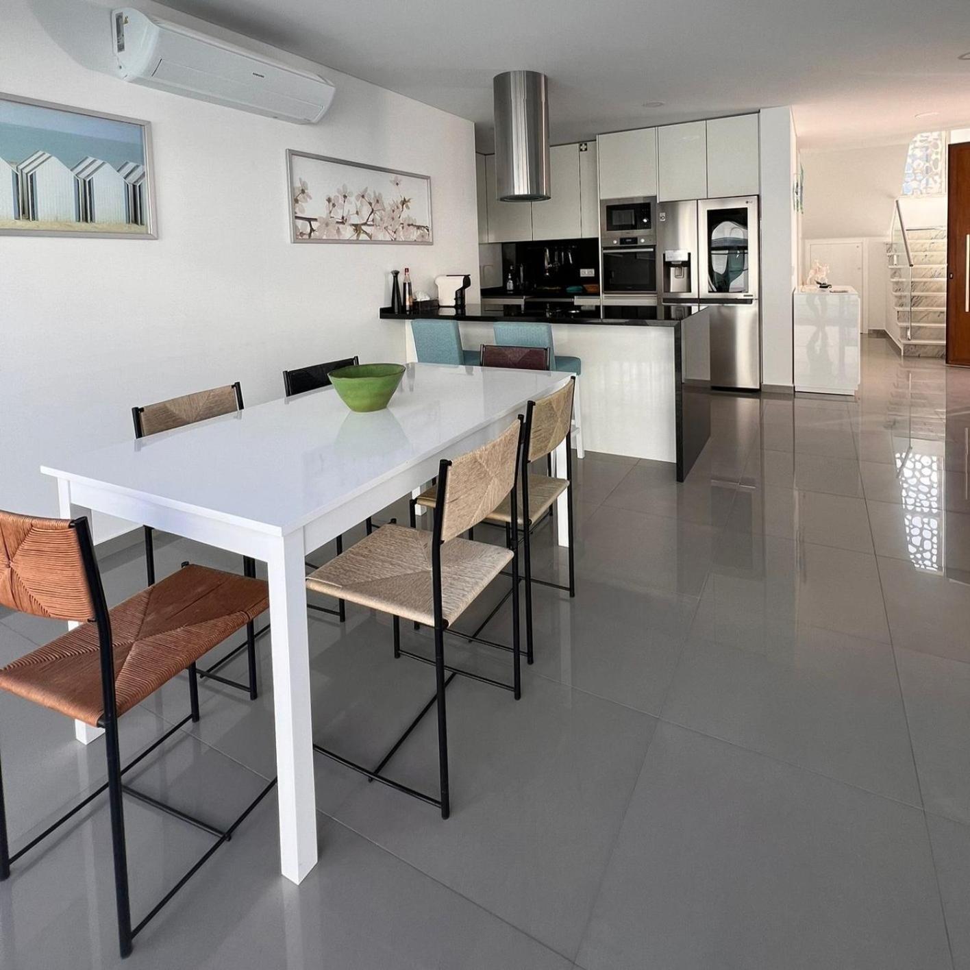 Silvercoast Concha Baia With Heated Pool And Seaview Rooftop Lounge